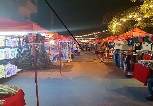 메콩강 야시장